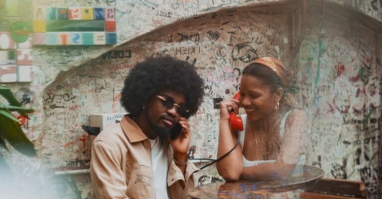 Timeless Furniture - Black Couple