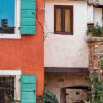 Accent Wall - Passageway